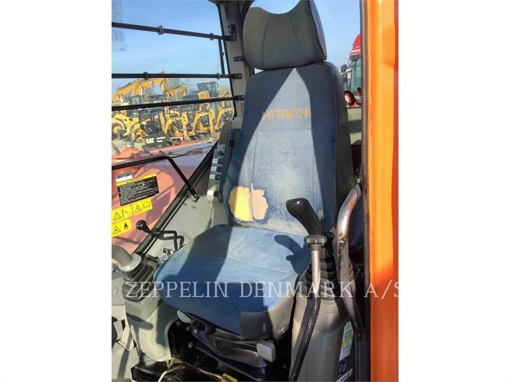 Hitachi ZX80 SBLC Lánctalpas kotrók