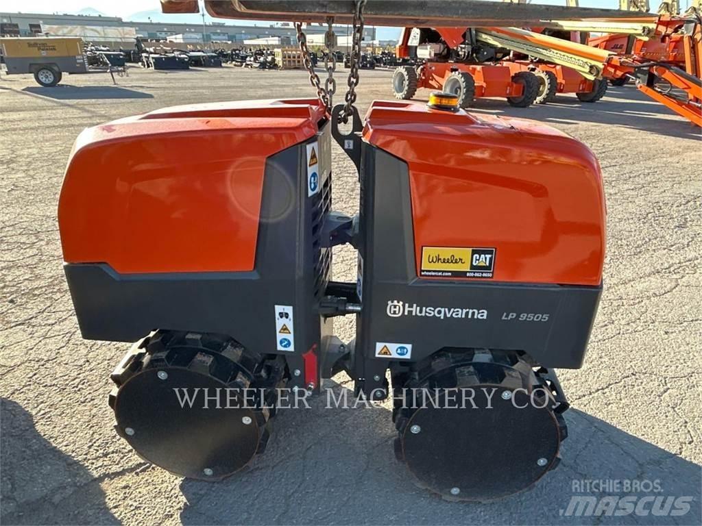 Husqvarna LP9505 Ikerdobos hengerek