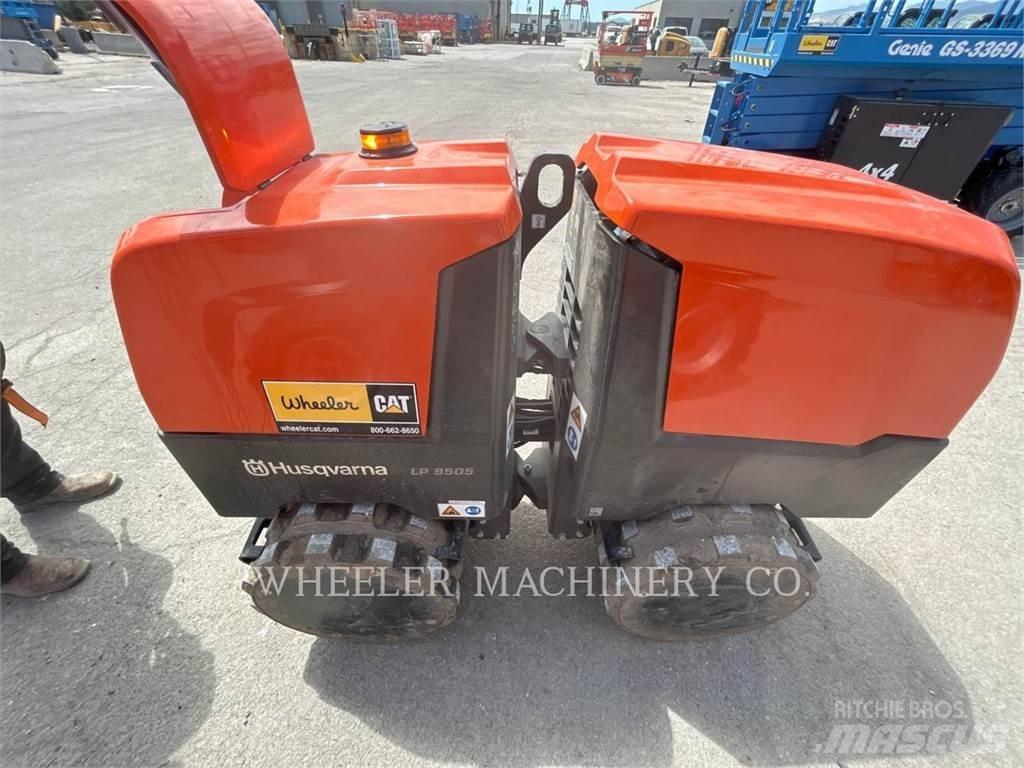 Husqvarna LP9505 Ikerdobos hengerek
