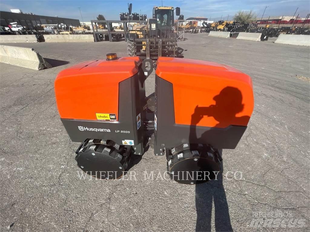 Husqvarna LP9505 Ikerdobos hengerek