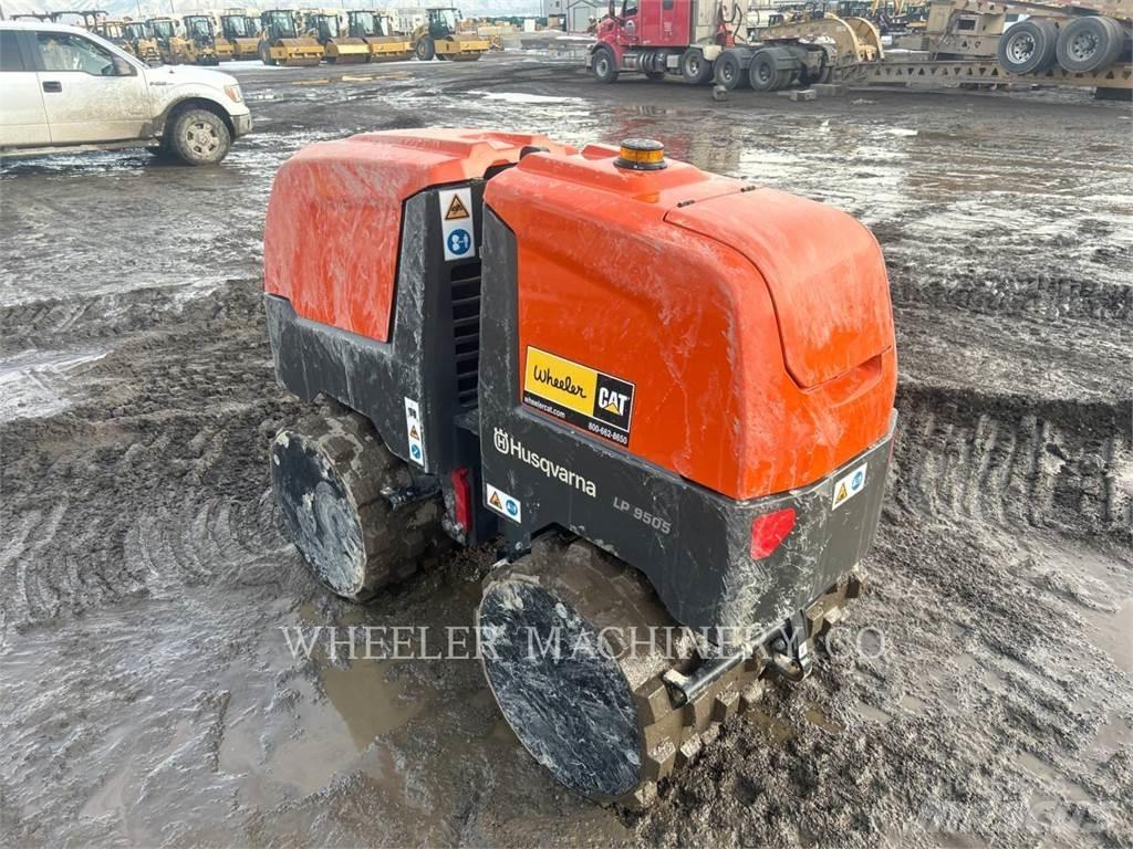 Husqvarna LP9505 Ikerdobos hengerek