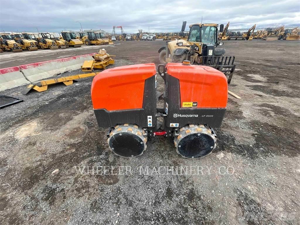 Husqvarna LP9505 Ikerdobos hengerek