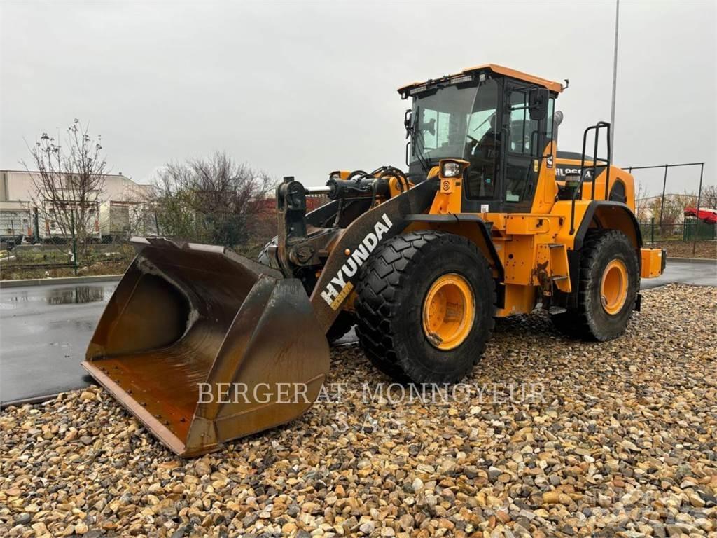 Hyundai HL960A Gumikerekes homlokrakodók