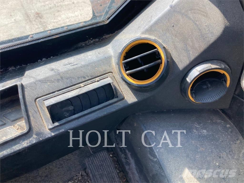 JCB 270T Lánctalpas homlokrakodók