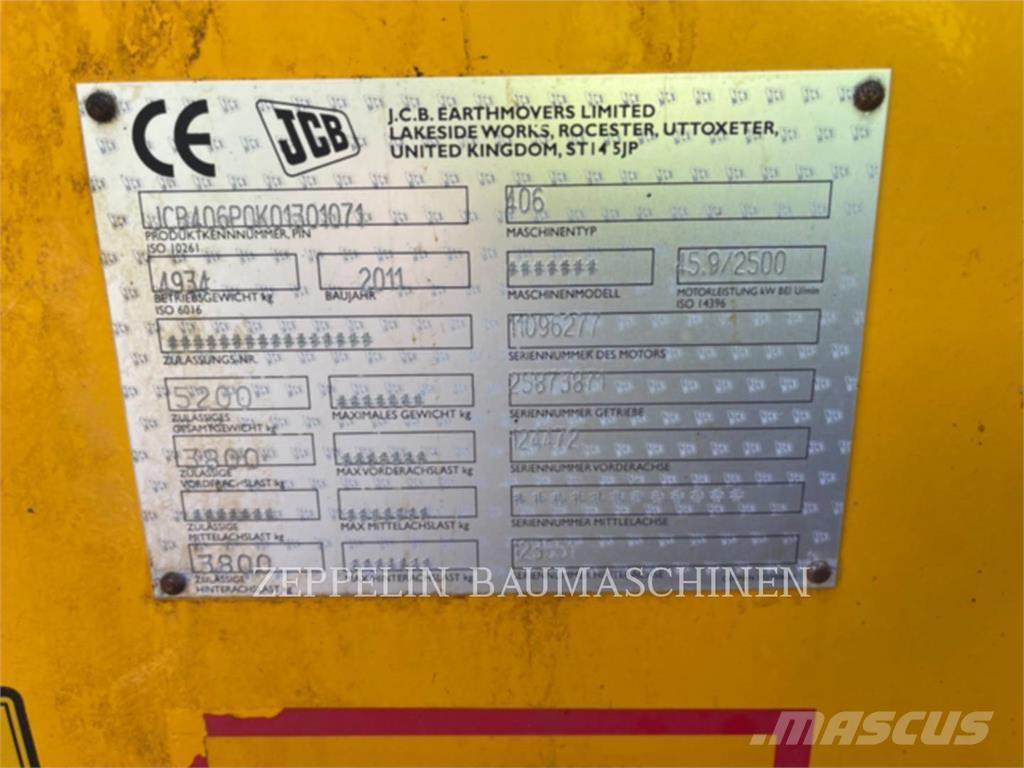 JCB 406 Gumikerekes homlokrakodók