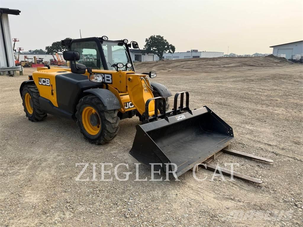 JCB 525-60 Teleszkópos rakodók
