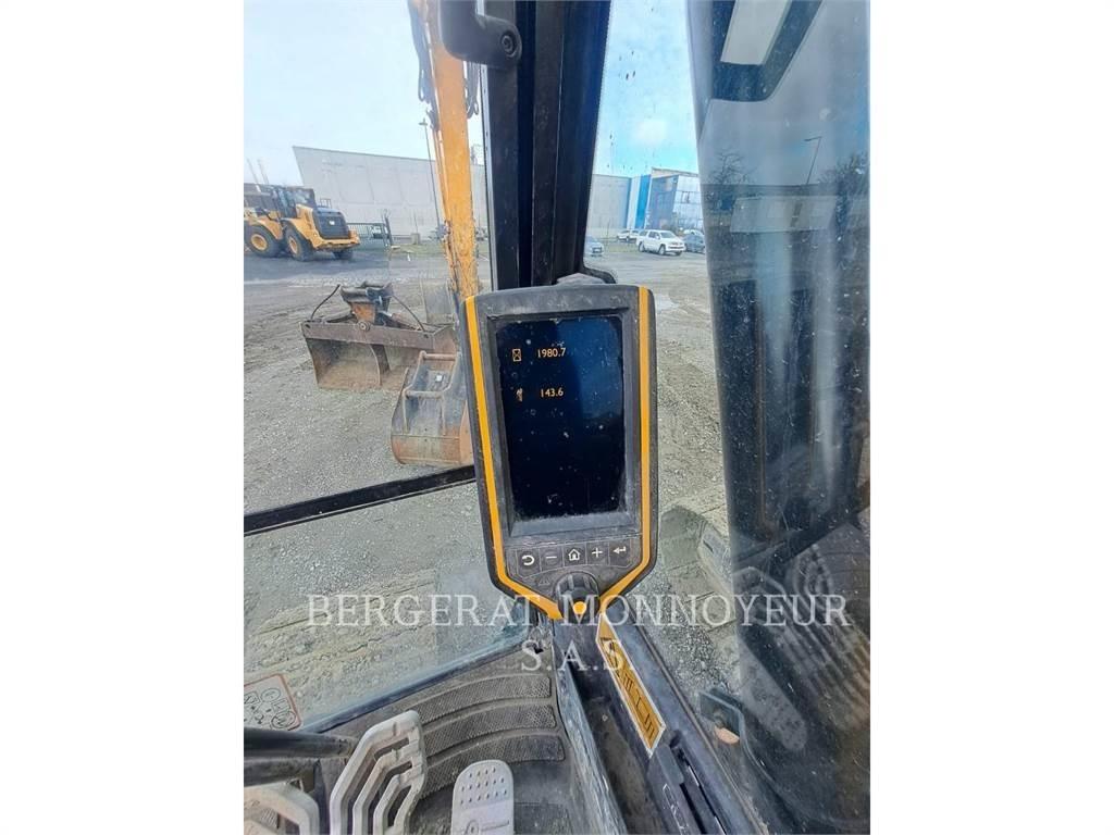 JCB JS180LC Lánctalpas kotrók