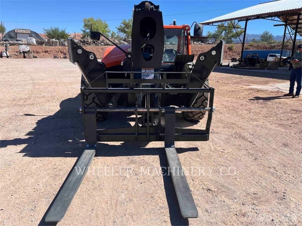 JLG 1055 Teleszkópos rakodók