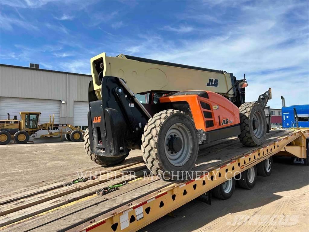 JLG 1055 Teleszkópos rakodók