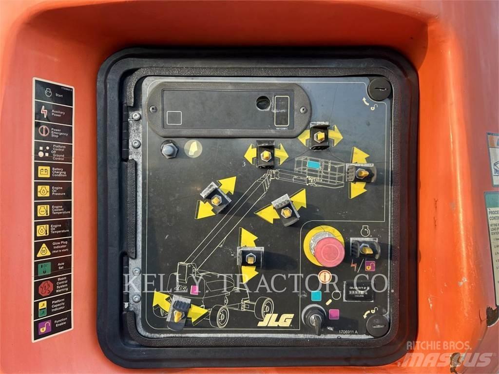 JLG 1200SJP Karos emelők