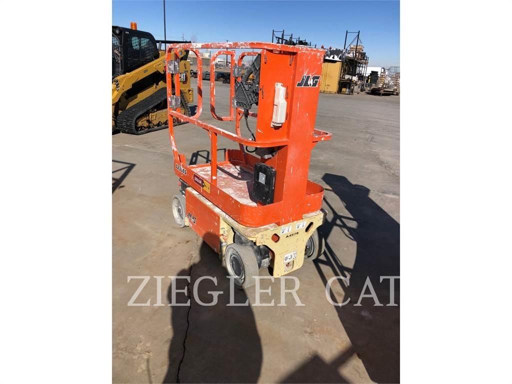 JLG 1230ES Ollós emelők