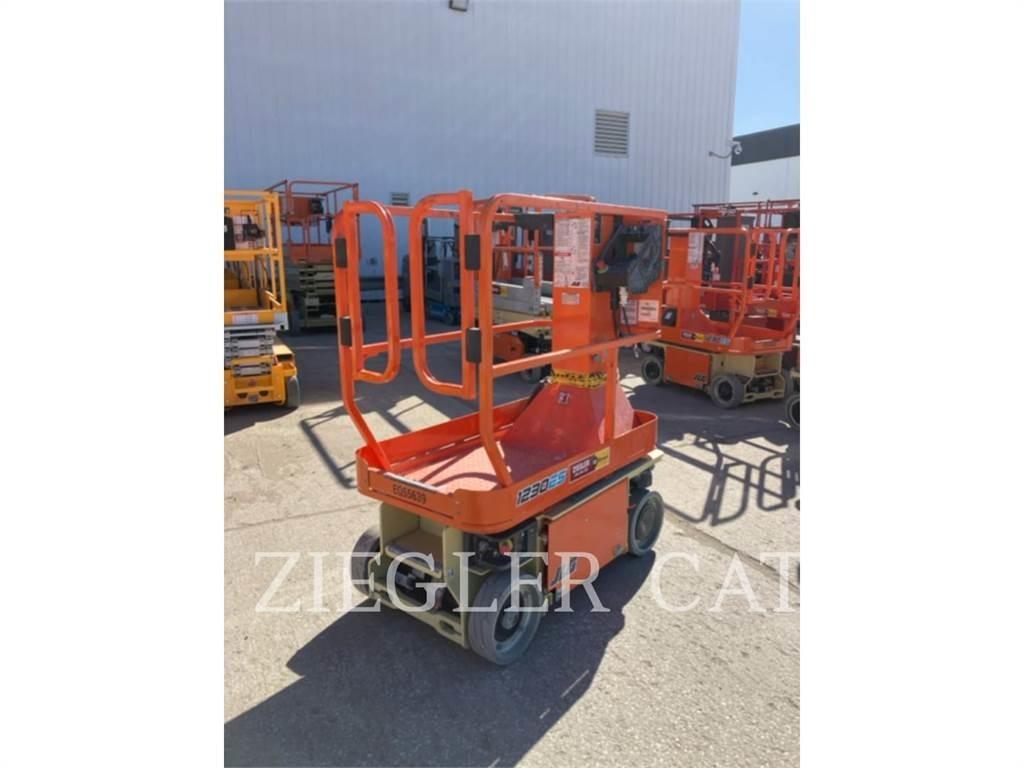 JLG 1230ES Ollós emelők