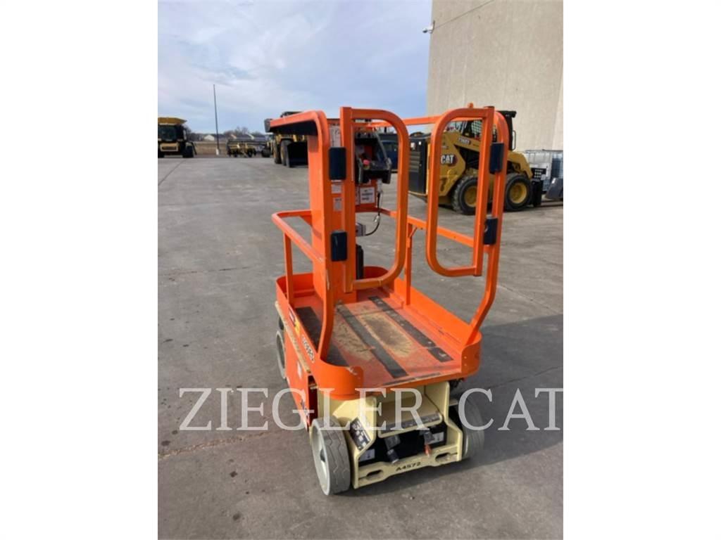 JLG 1230ES Ollós emelők