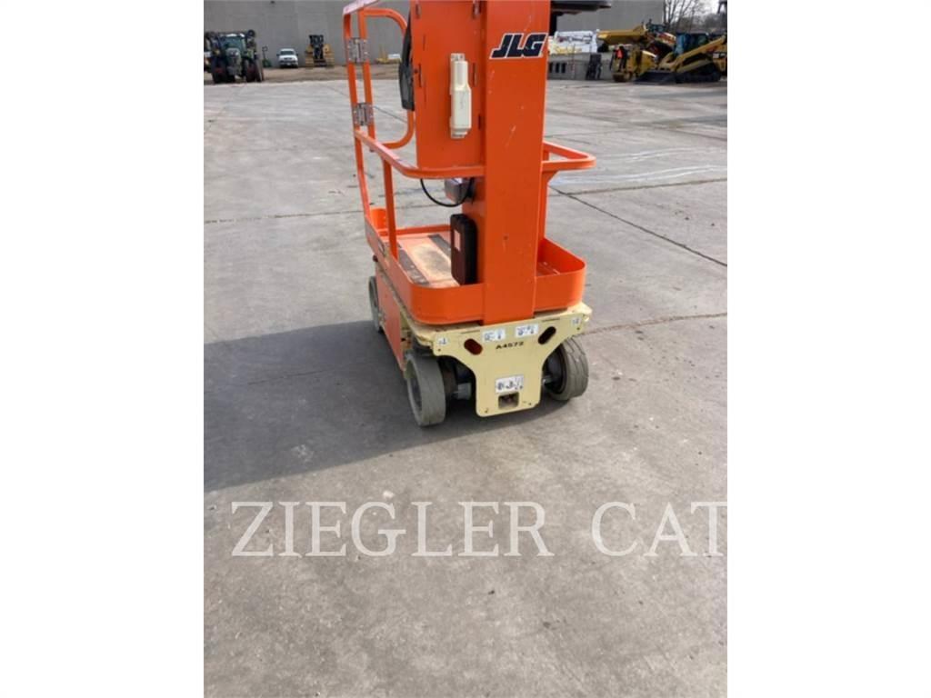 JLG 1230ES Ollós emelők