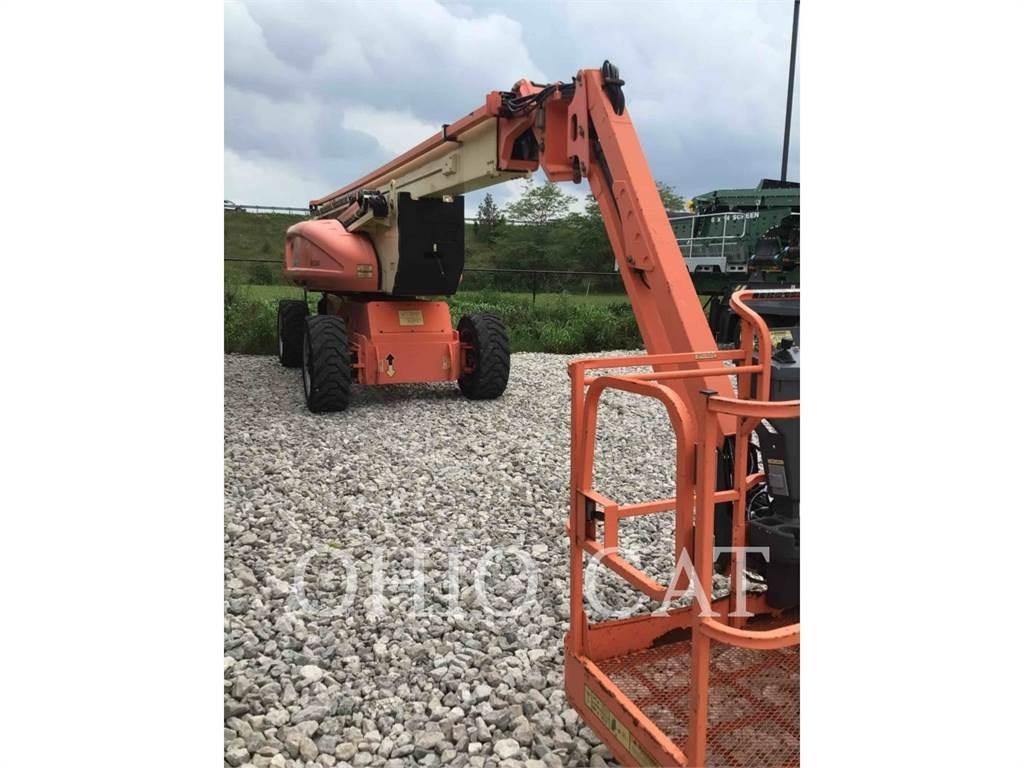 JLG 1250AJP Karos emelők
