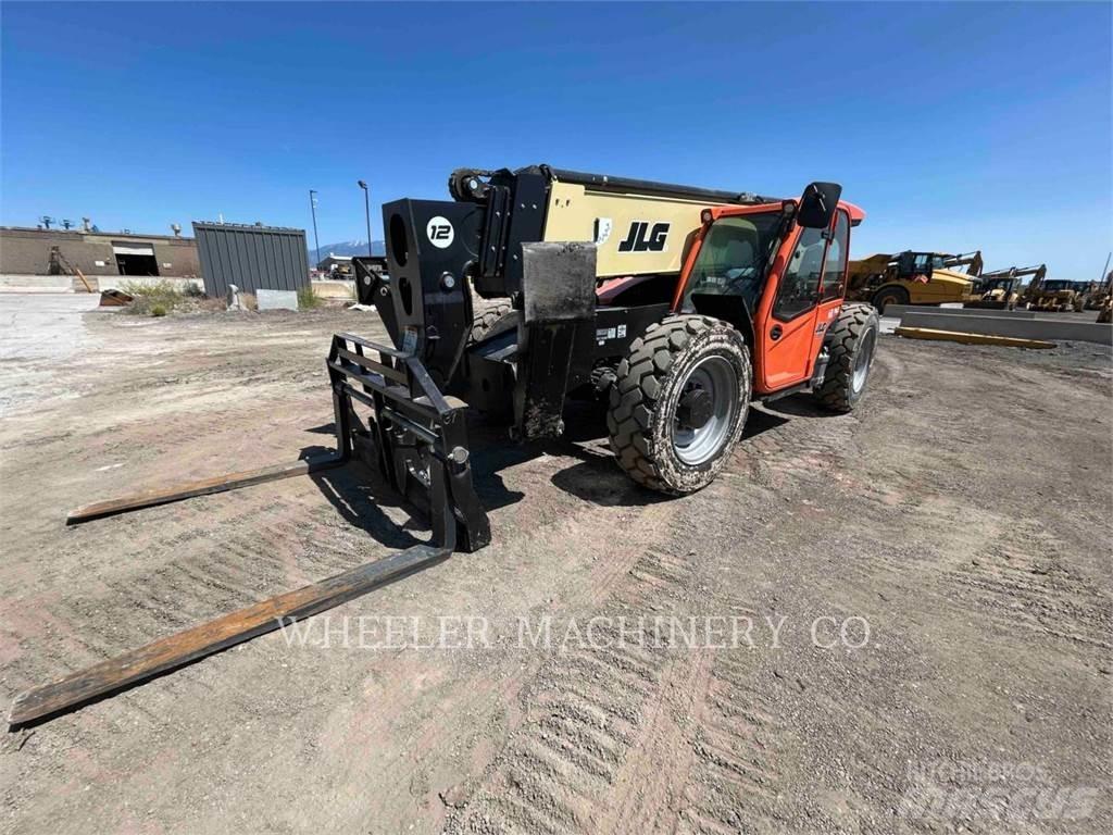 JLG 1255 Teleszkópos rakodók