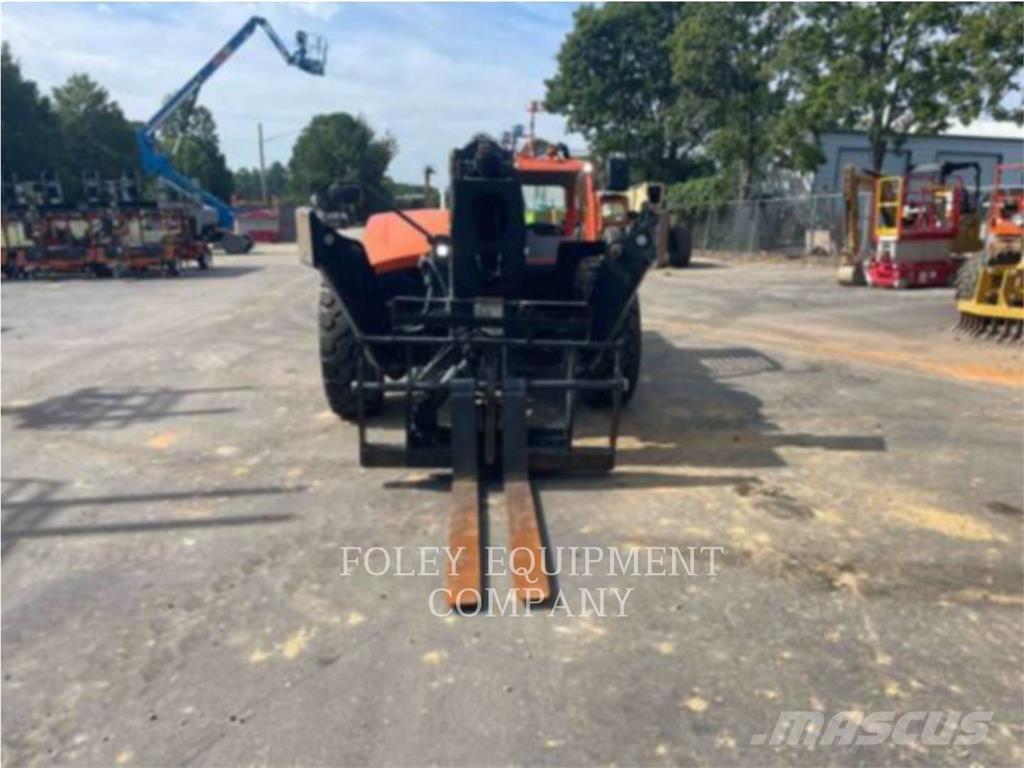 JLG 1255 Teleszkópos rakodók