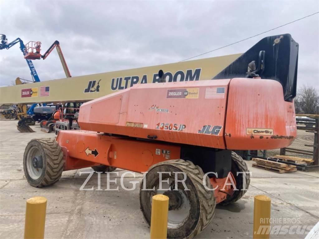 JLG 1350SJP Karos emelők