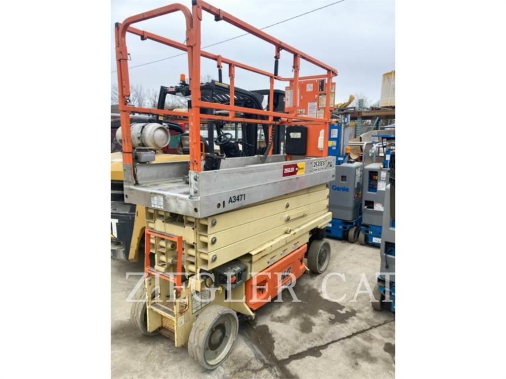 JLG 2630ES Ollós emelők