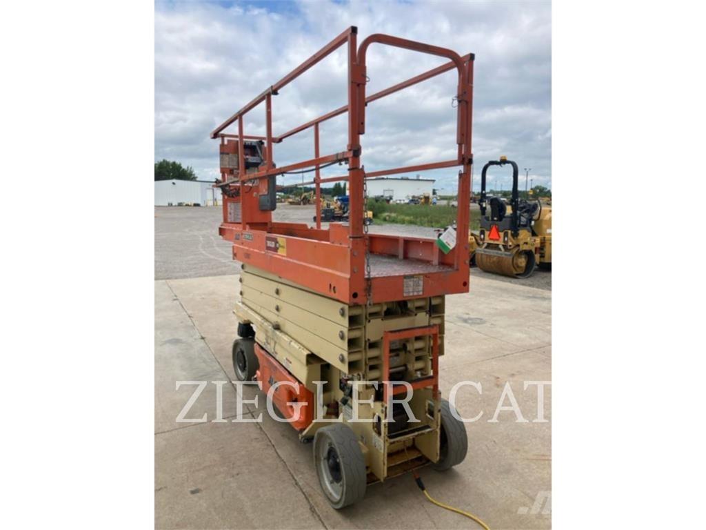 JLG 2632ES Ollós emelők