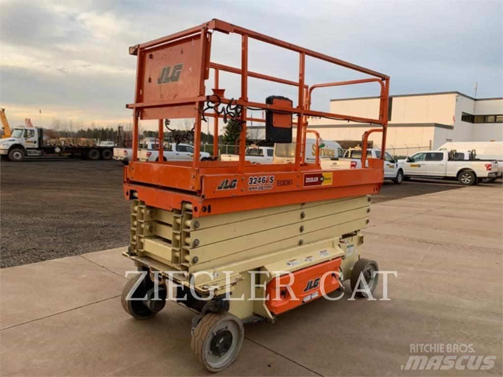 JLG 3246ES Ollós emelők
