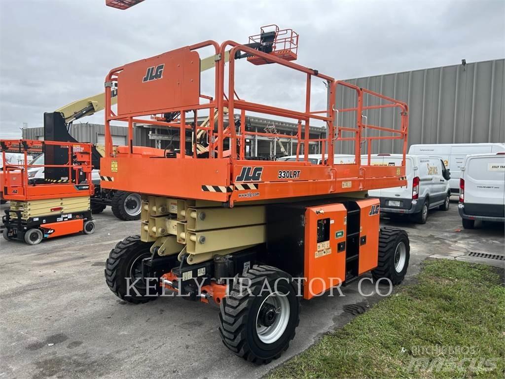 JLG 330LTR Ollós emelők