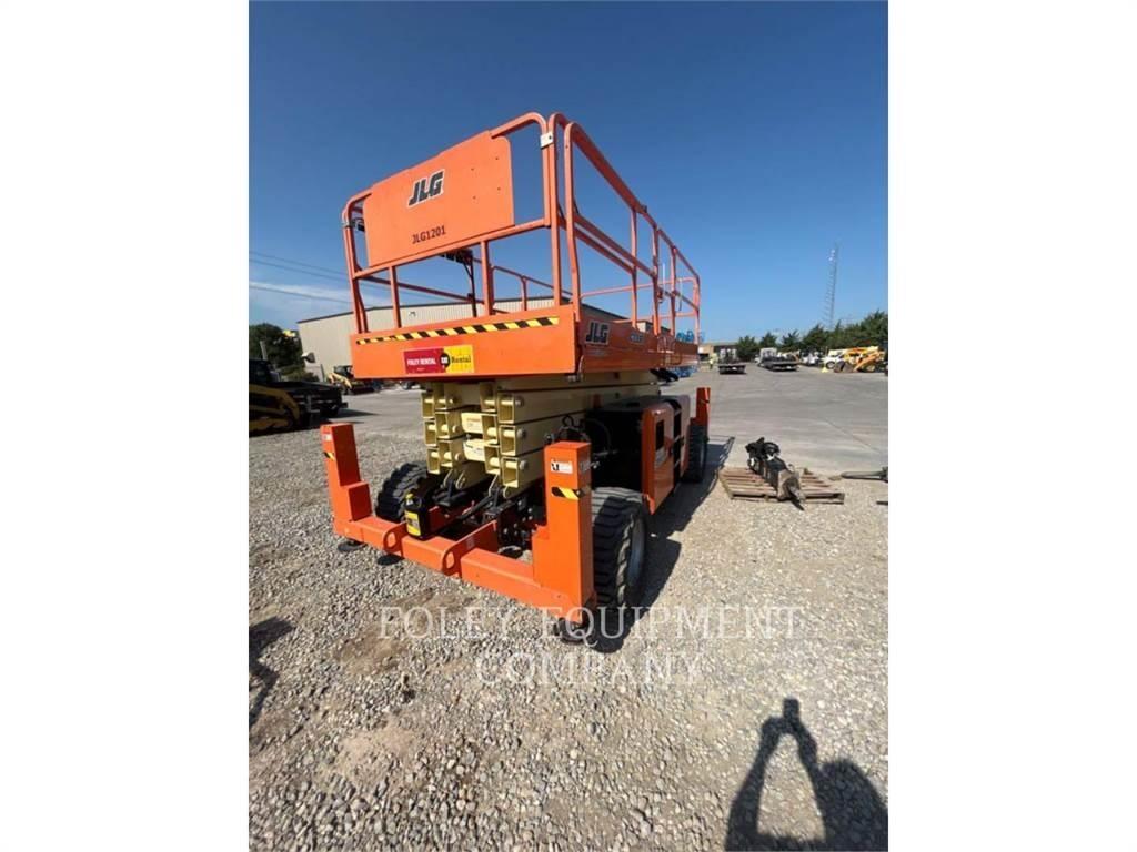 JLG 430LRT Ollós emelők