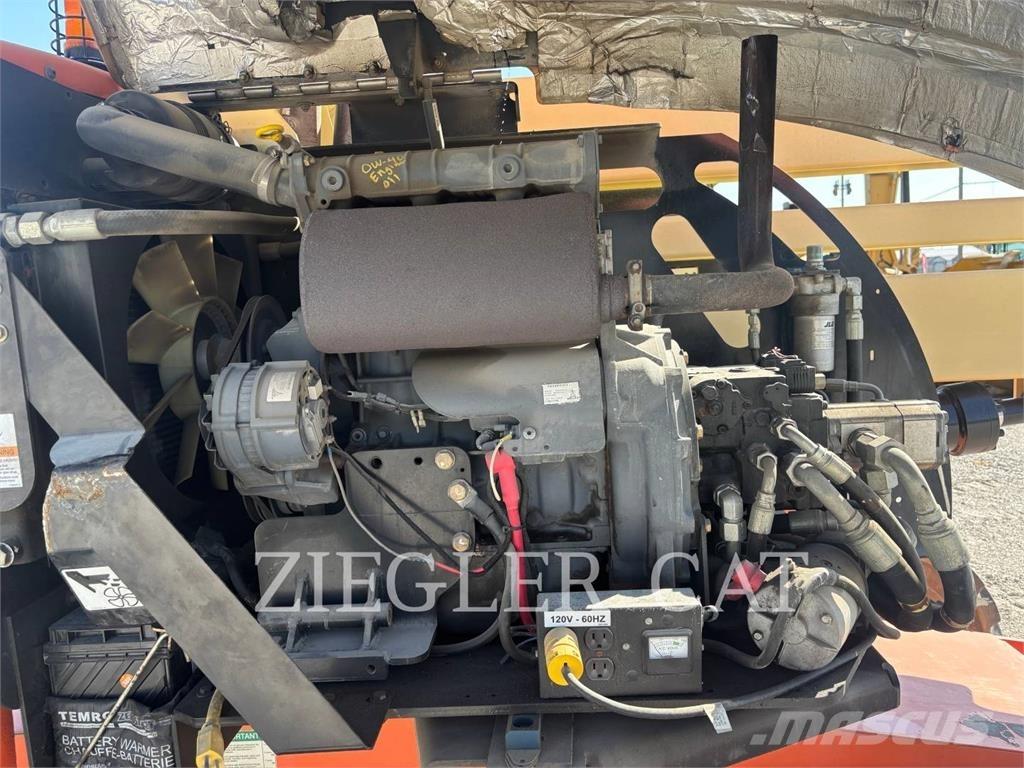 JLG 450AJ Karos emelők