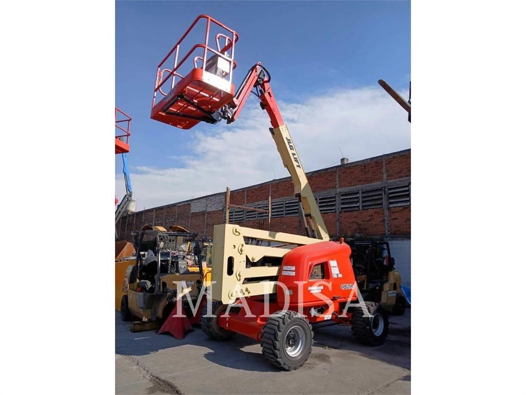 JLG 450AJ 4WD Karos emelők