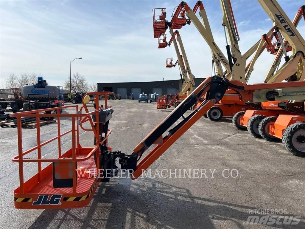 JLG 460SJ Karos emelők