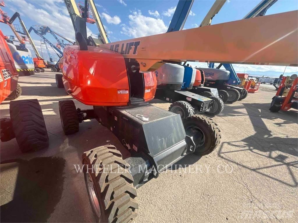 JLG 460SJ Karos emelők