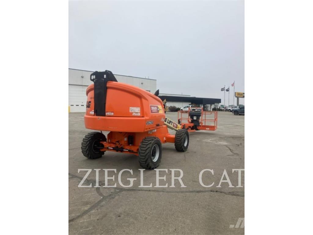JLG 460SJ Karos emelők