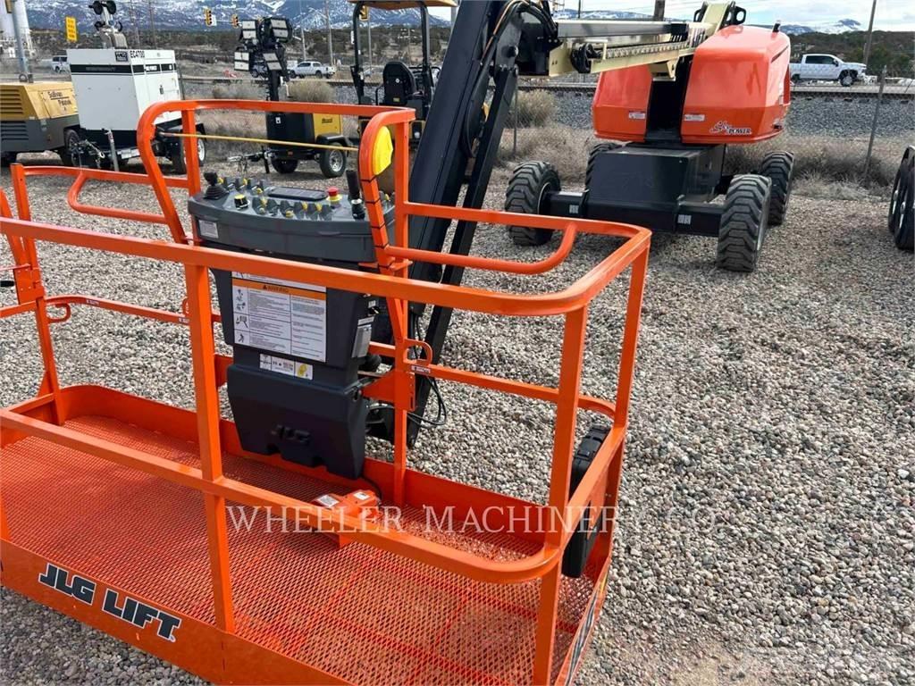 JLG 460SJ SP Karos emelők