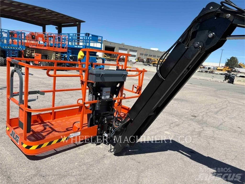 JLG 460SJ SP Karos emelők