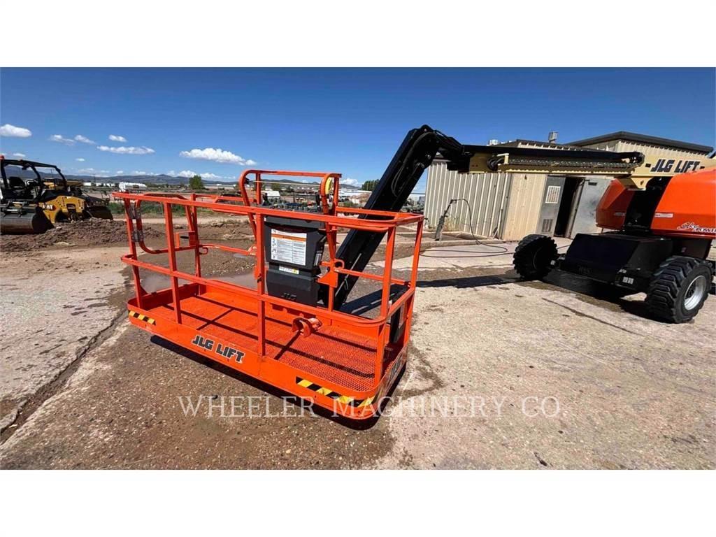 JLG 460SJ SP Karos emelők