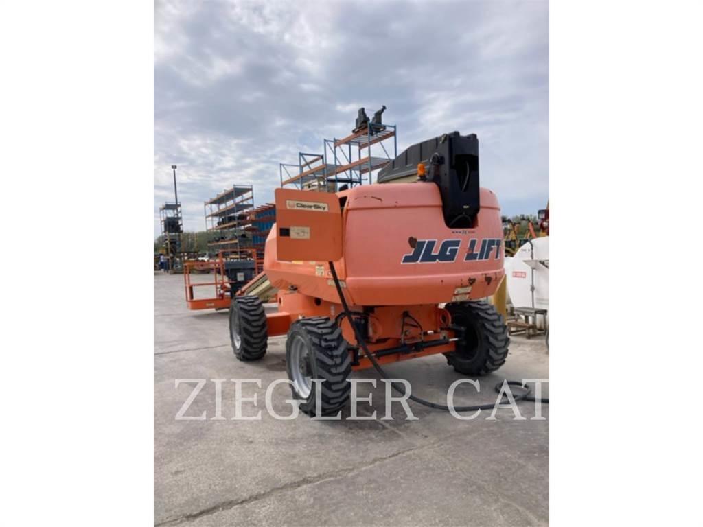 JLG 600S Karos emelők