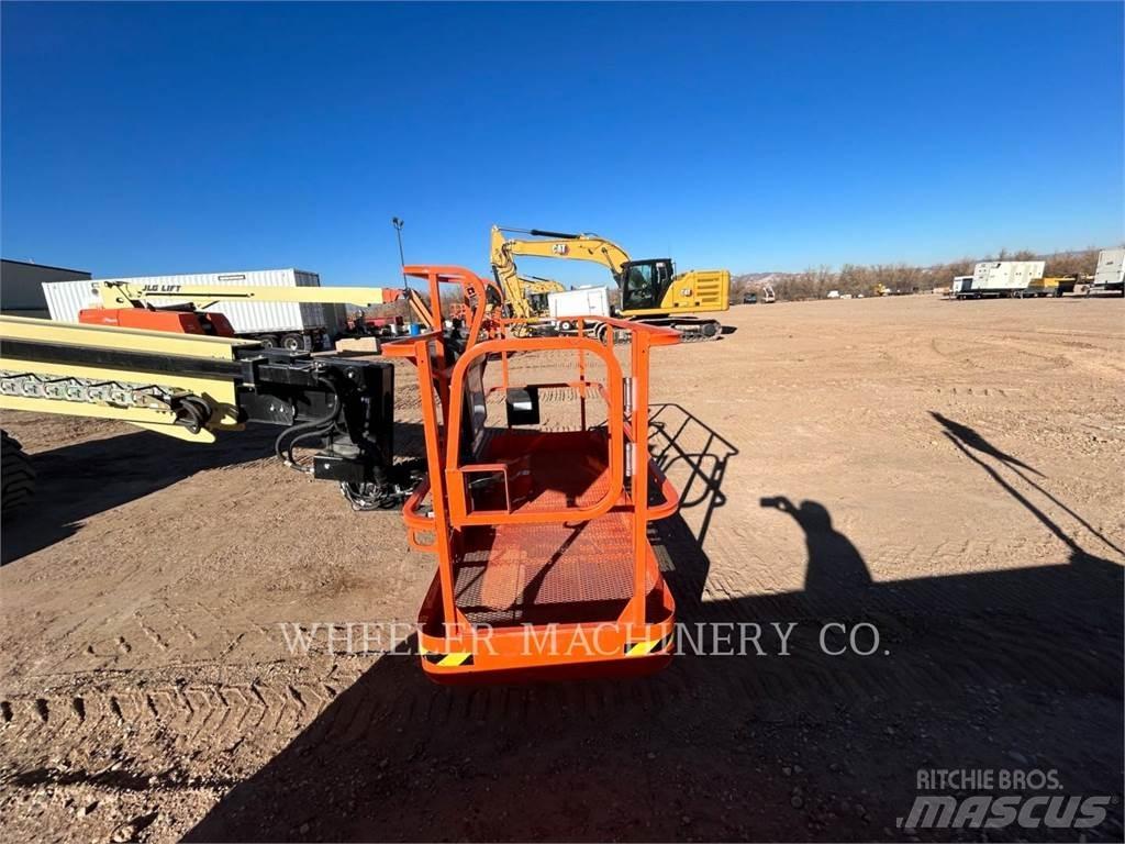 JLG 600S SP Karos emelők