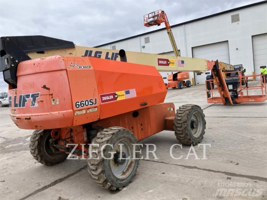 JLG 660SJ Karos emelők