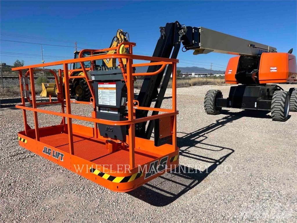 JLG 660SJ Karos emelők