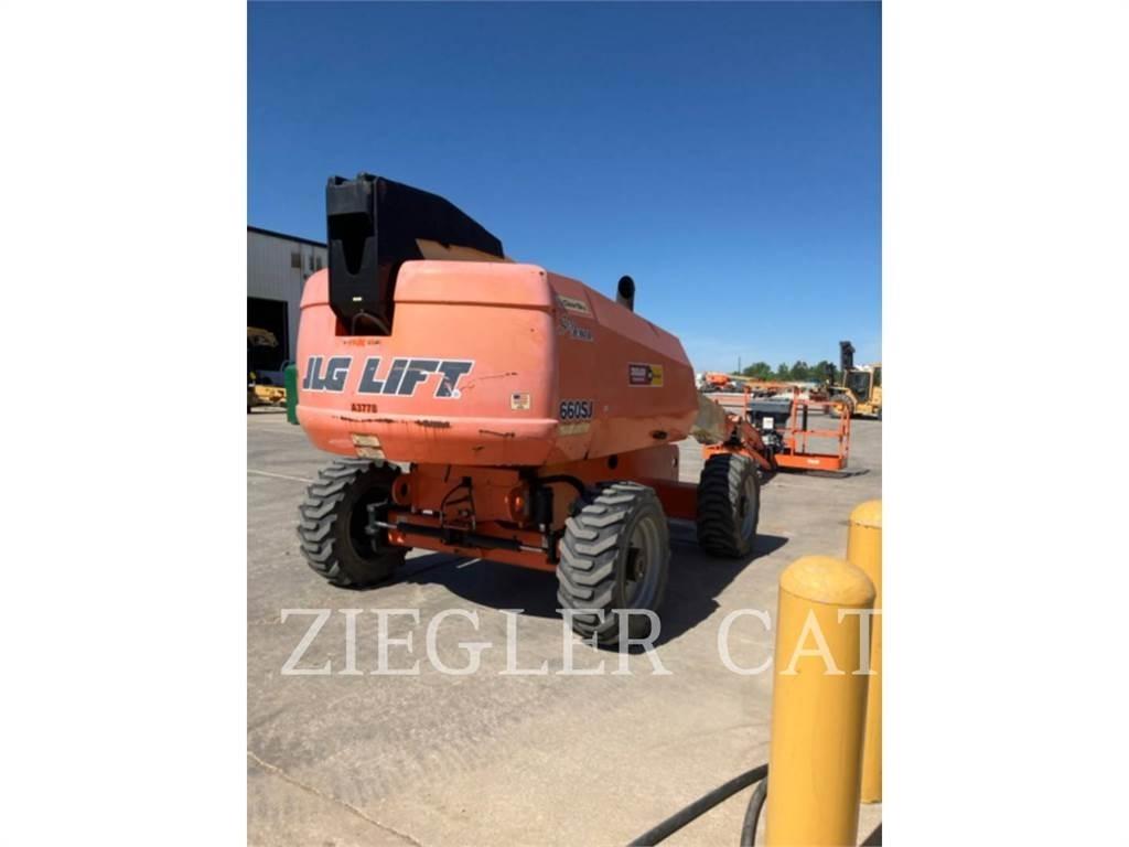 JLG 660SJ Karos emelők
