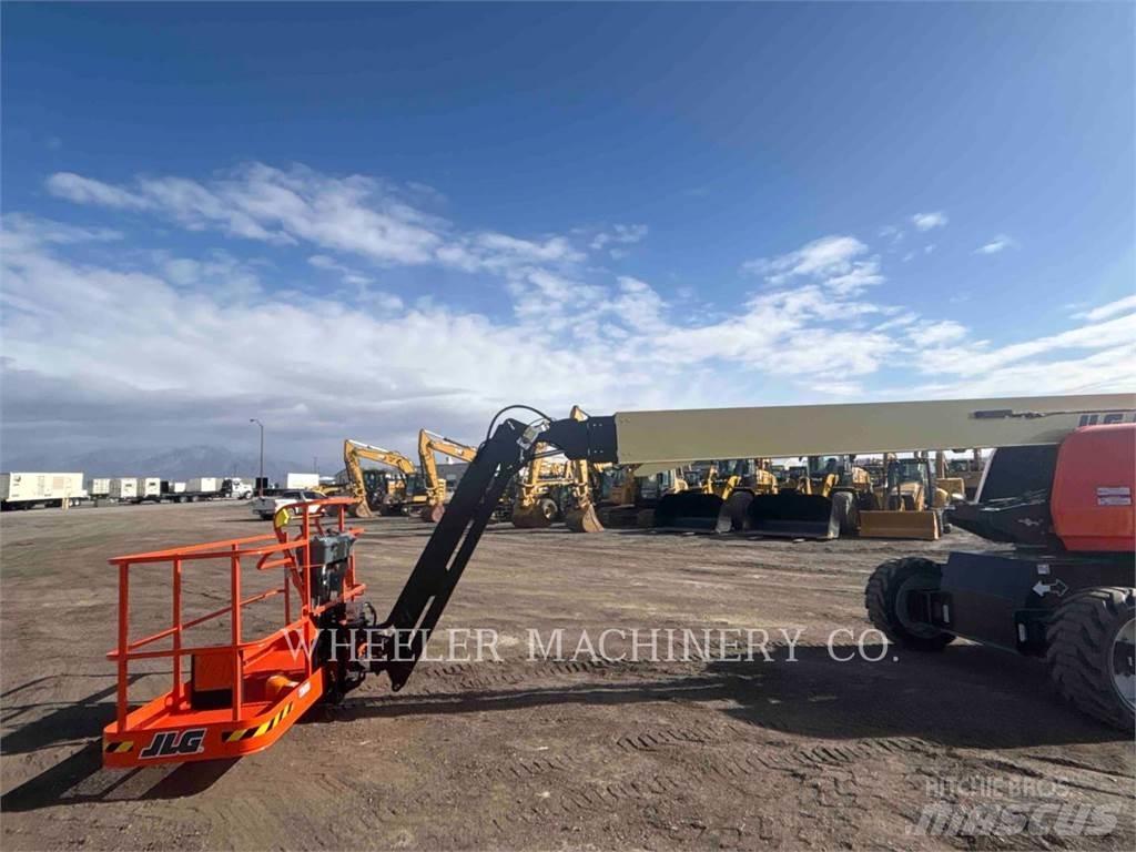 JLG 660SJ Karos emelők