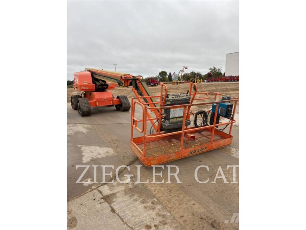 JLG 660SJ Karos emelők