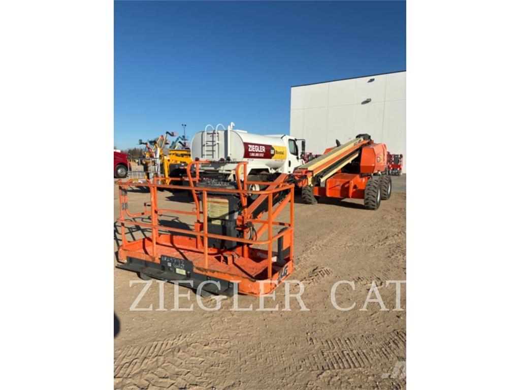 JLG 660SJ Karos emelők