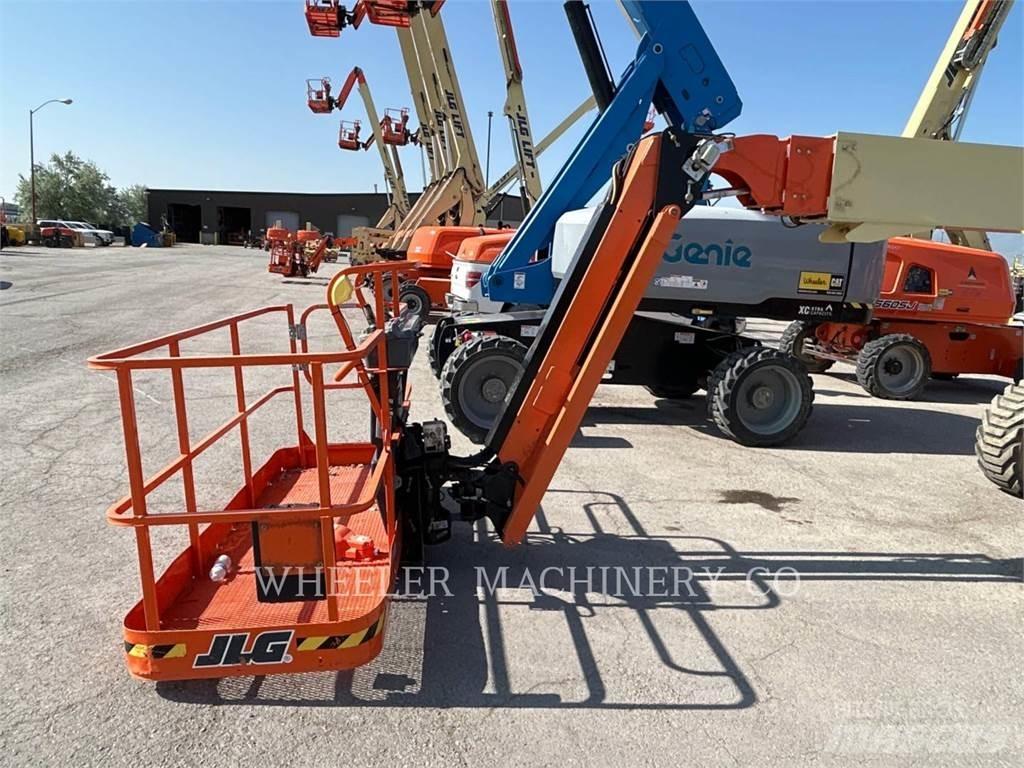 JLG 660SJ SP Karos emelők