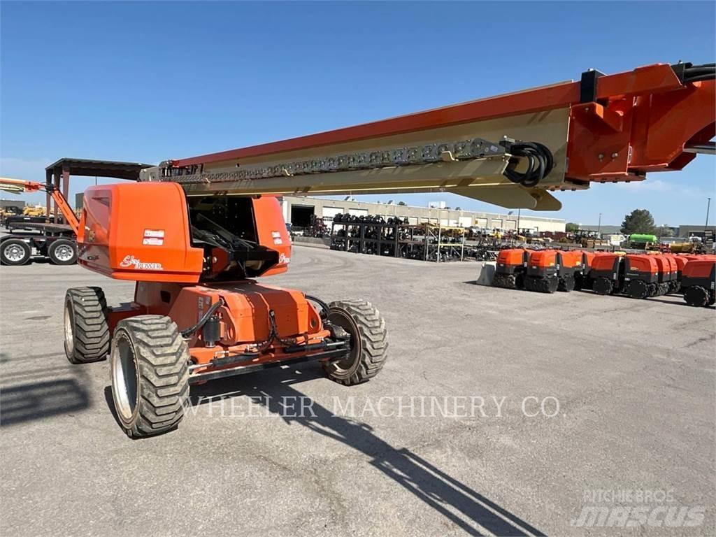 JLG 660SJ SP Karos emelők