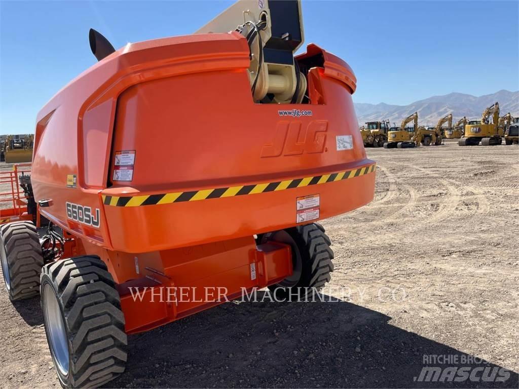 JLG 660SJ SP Karos emelők