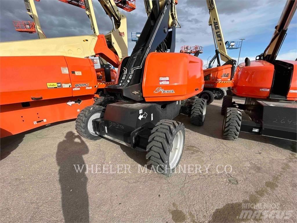 JLG 660SJ SP Karos emelők