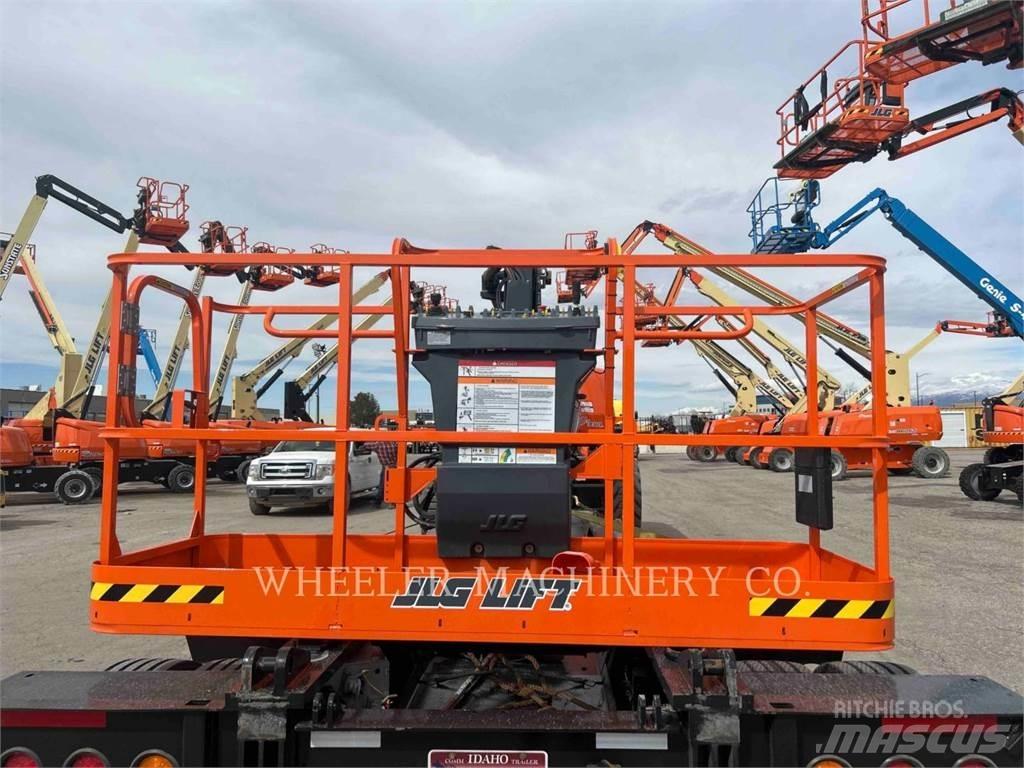 JLG 660SJ SP Karos emelők