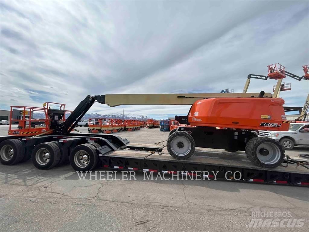 JLG 660SJ SP Karos emelők