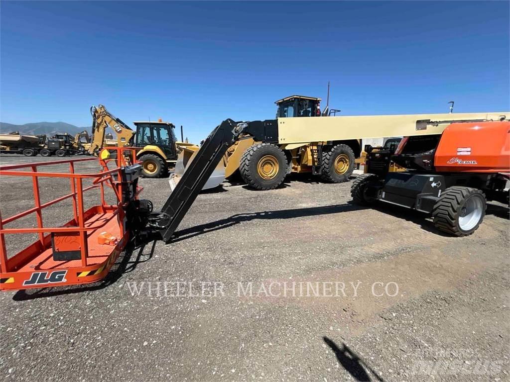 JLG 660SJ SP Karos emelők